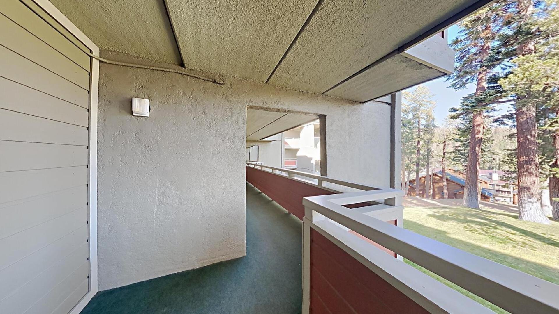 Two Bedroom With Mountain Views At 1849 Apartment *