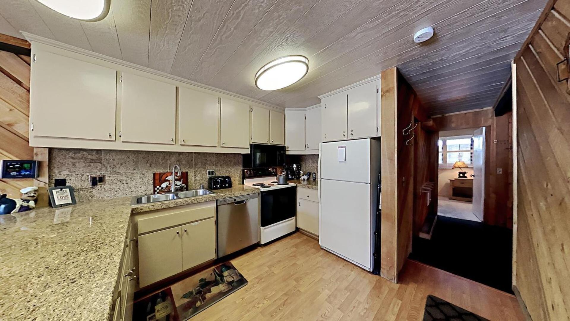 Two Bedroom With Mountain Views At 1849 Mammoth Lakes