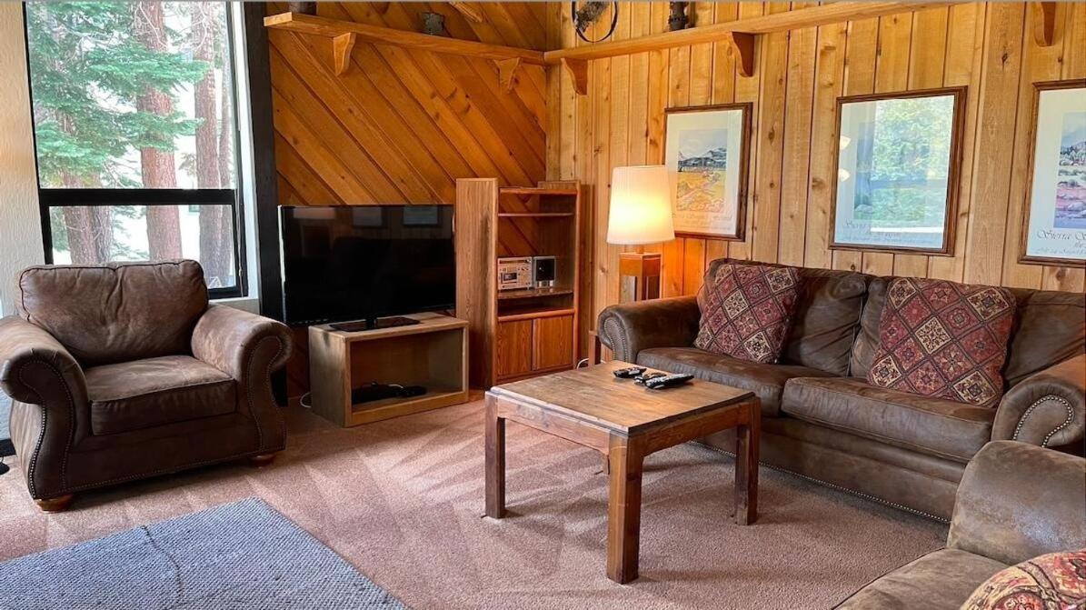 Two Bedroom With Mountain Views At 1849 Mammoth Lakes
