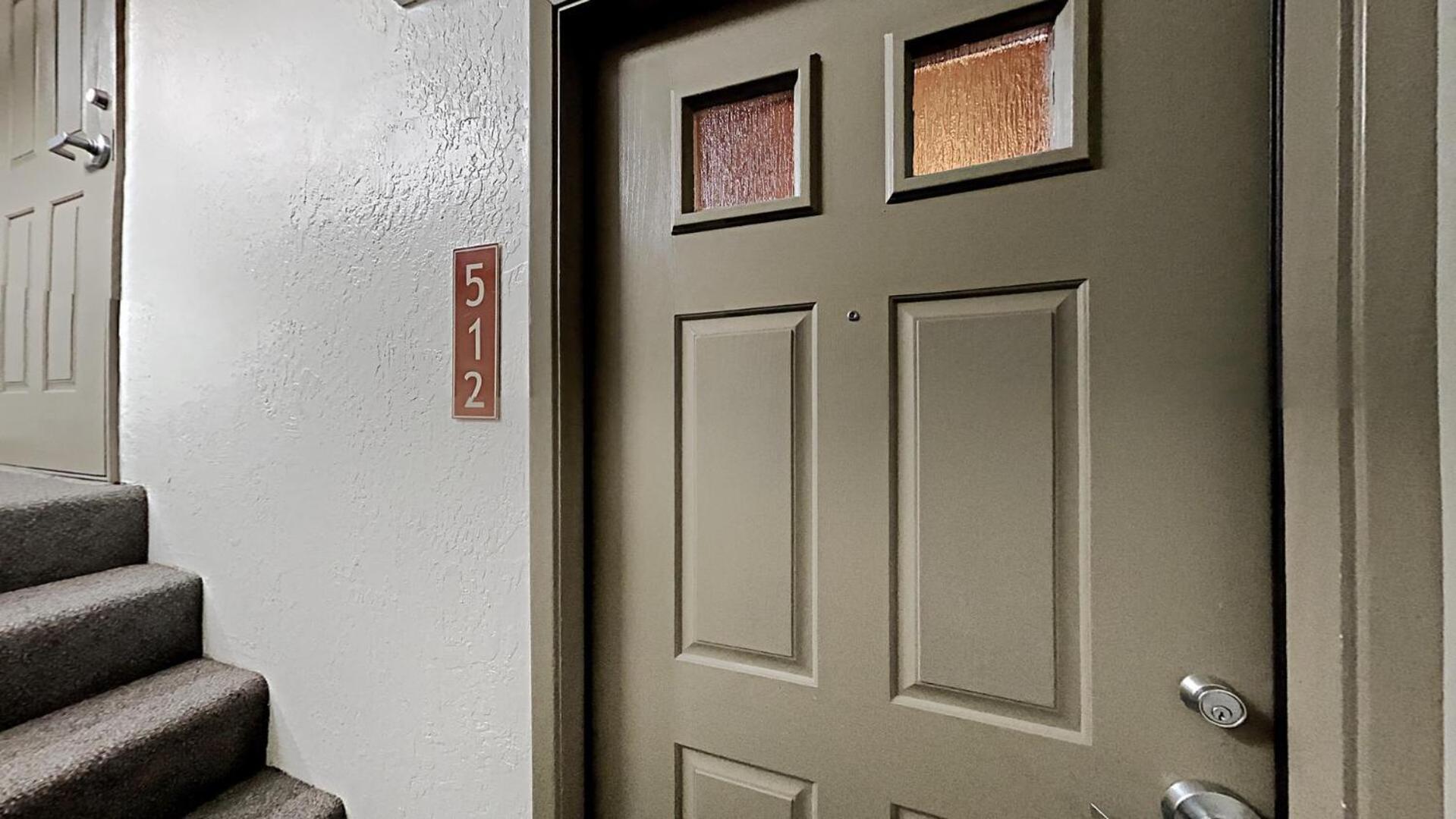 Two Bedroom With Mountain Views At 1849 Apartment